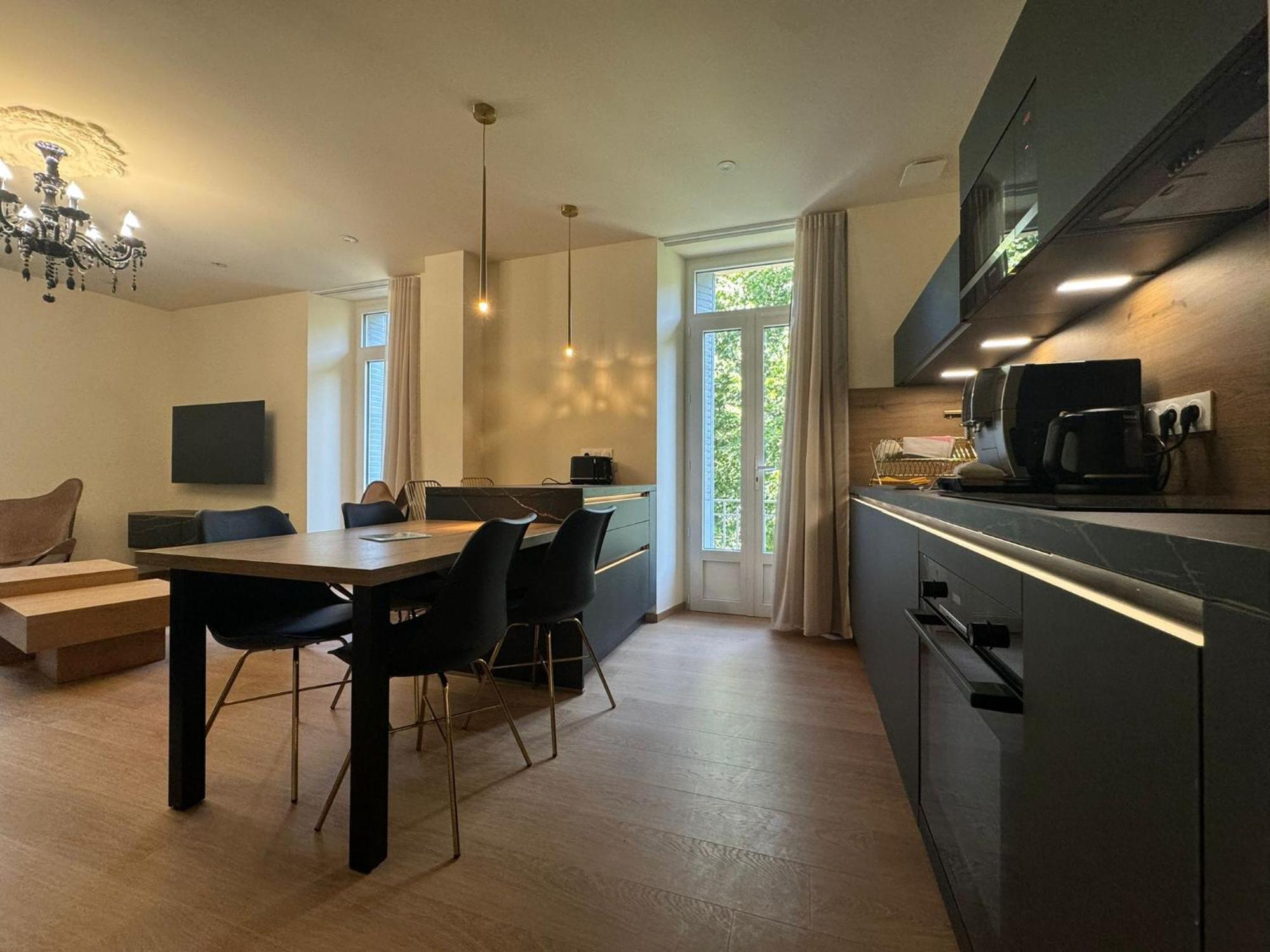 Appartements Confortables Avec Vue Montagne Alpes - Queyras - Villa Belle Fleur Chateau-Ville-Vieille Exterior photo